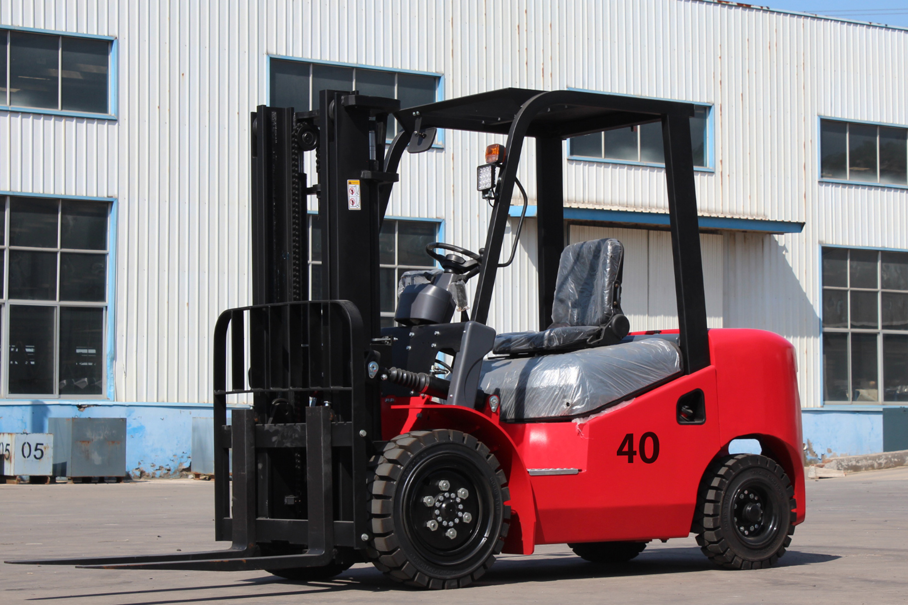 Chariot Élévateur Électrique YJ-40